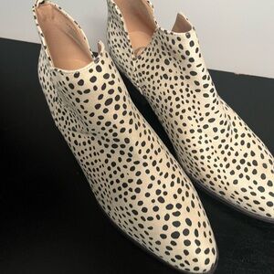 Stylish Animal Print Women's Ankle Boots